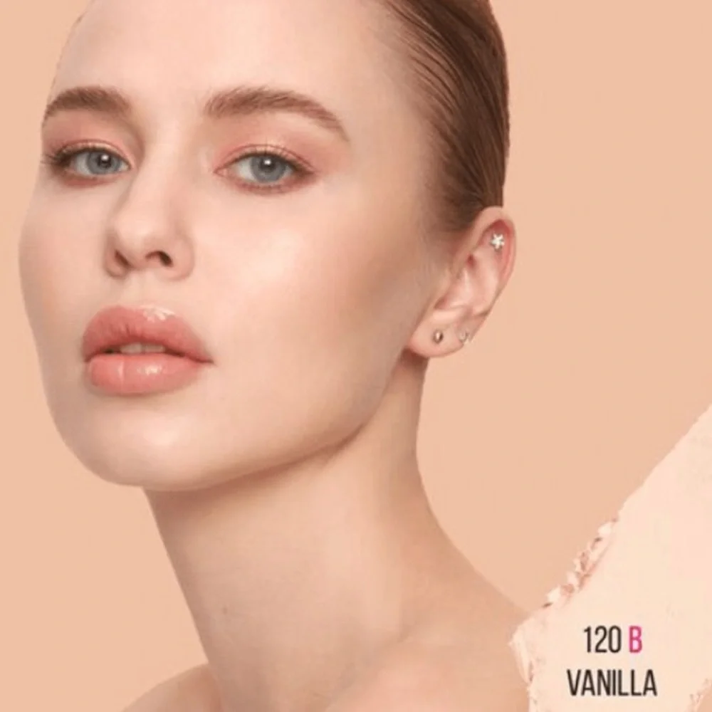 ⚡️💕Huda Beauty Vanilla Faux Filter Foundation Stick
